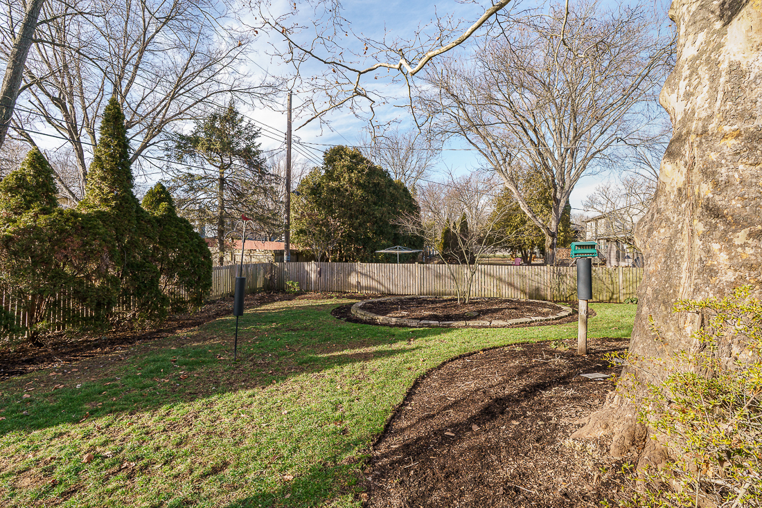 5975 Rocky Rill Rd-17