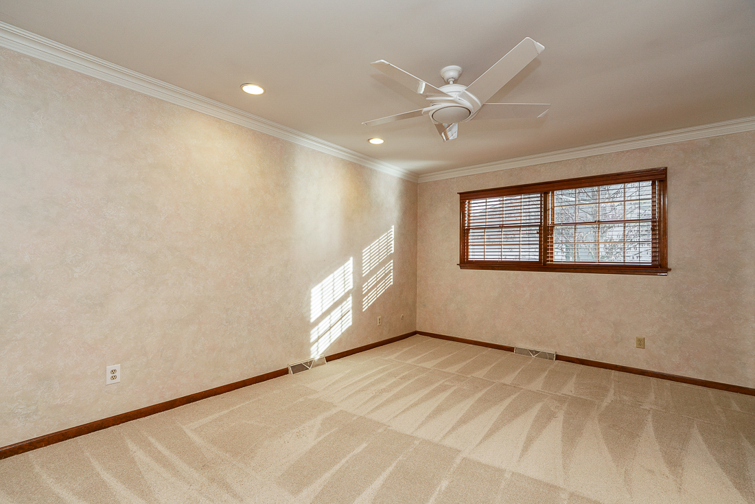 5975 Rocky Rill Rd-38