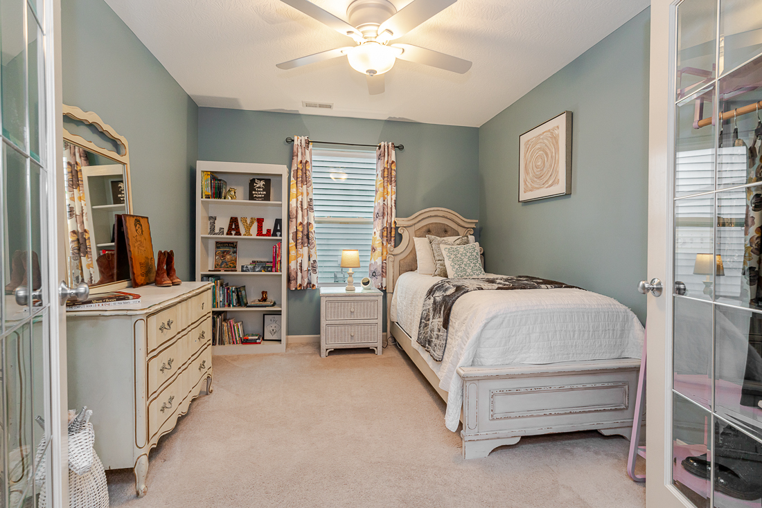 6036 Carlatun Street-32