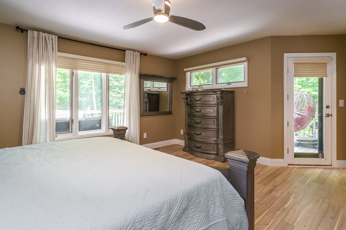 630 Woods Hollow Ln-73