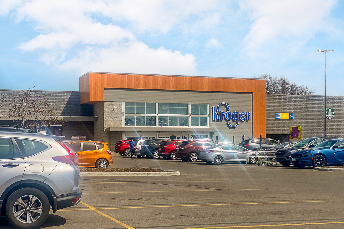 6328 Roselawn Ave-39