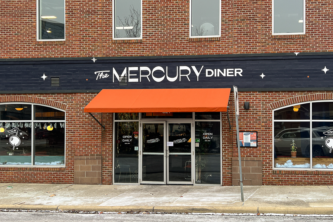 632 e Whittier St-31