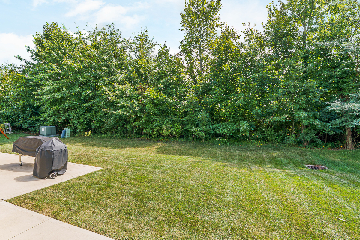 643 Buena Park Dr.-9