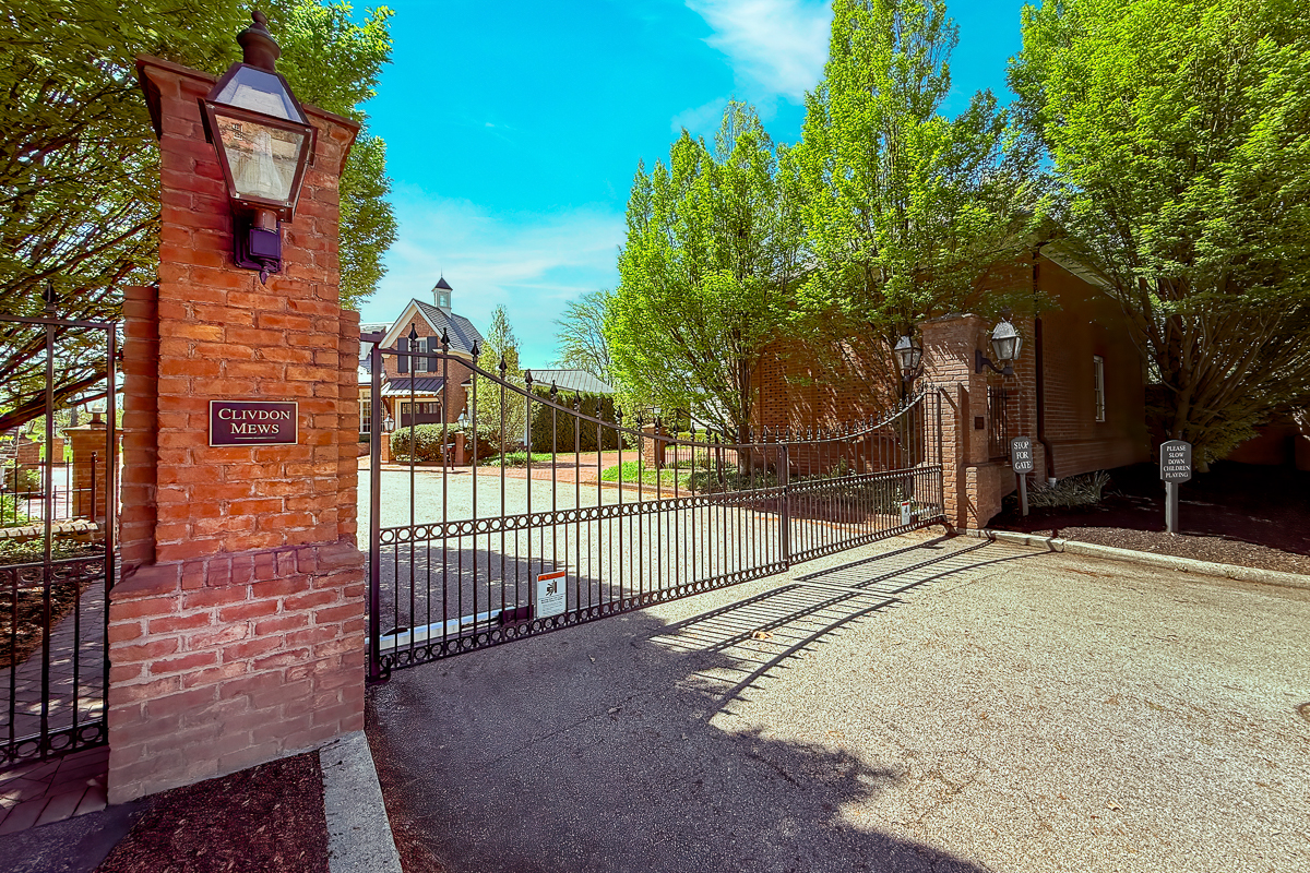 6940 Clivdon Mews-1