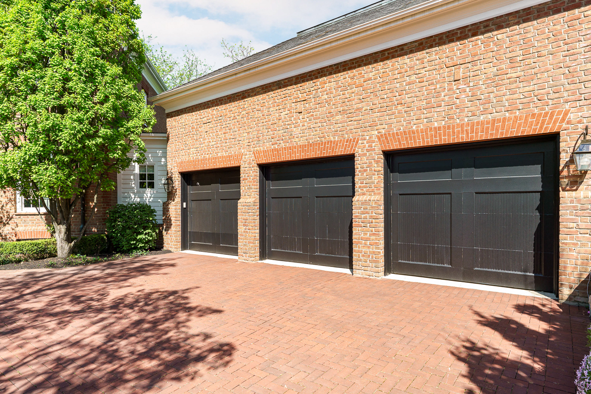 6940 Clivdon Mews-5
