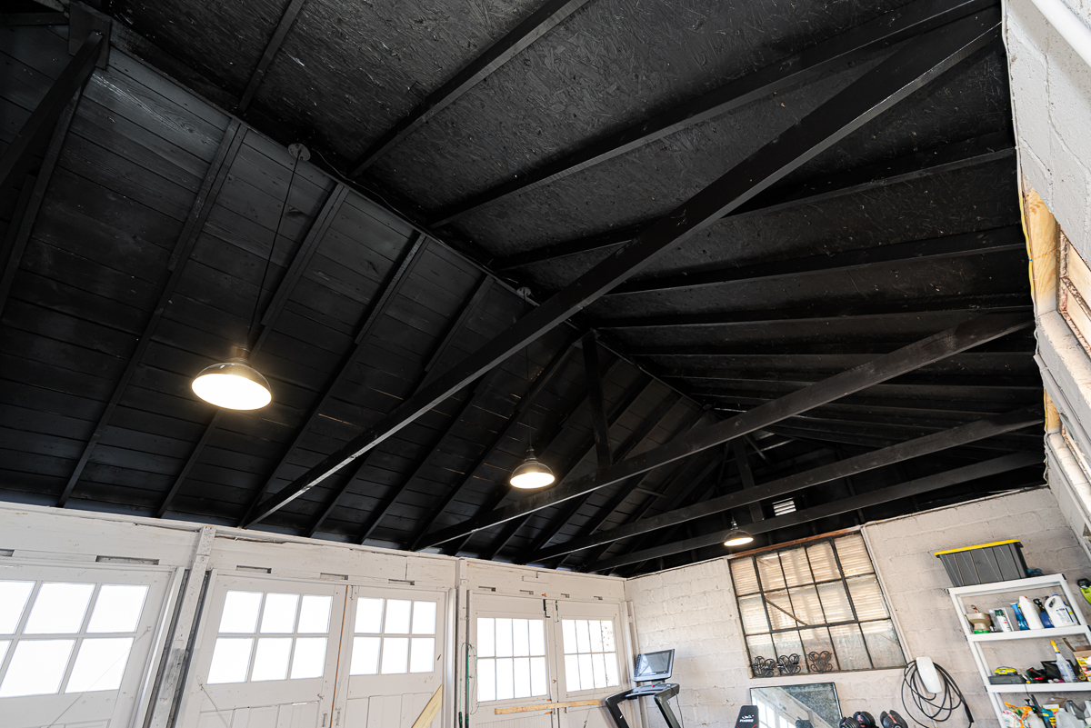 707 s 6th St-12