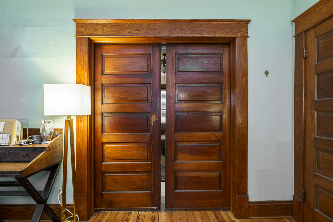 76 e Lakeview Ave-23