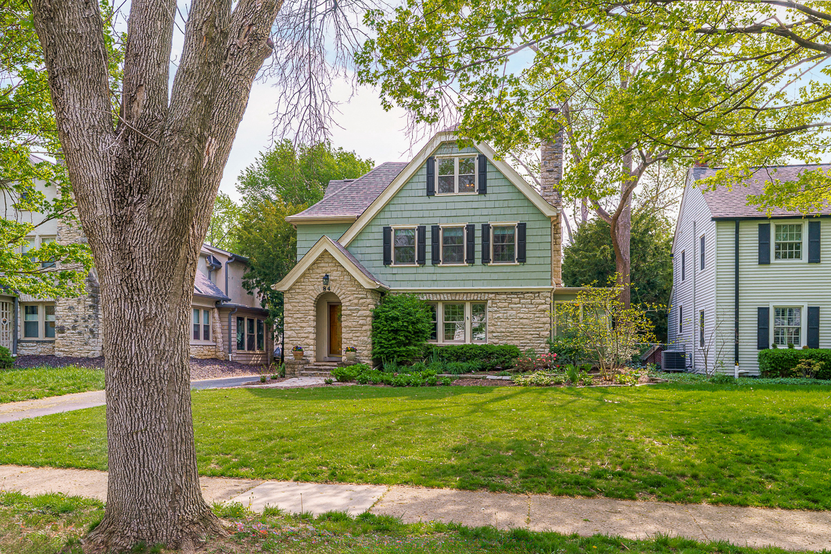 84 N Ardmore Rd-11