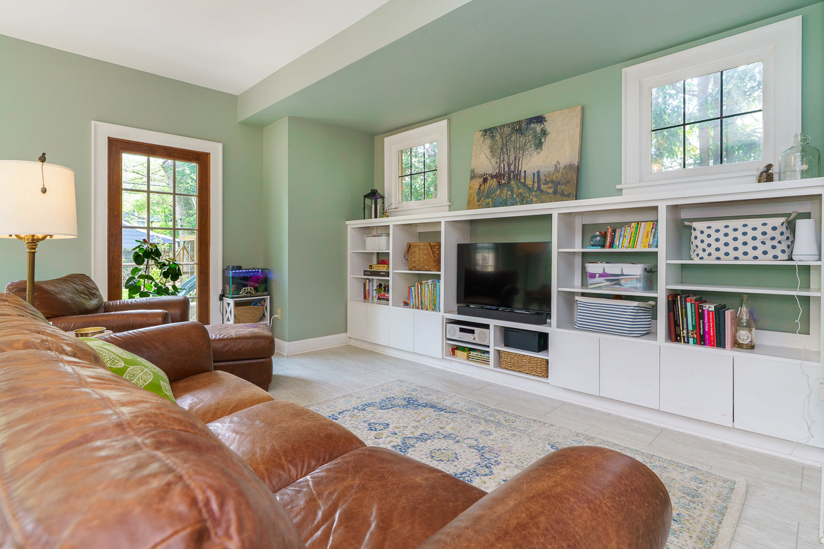 84 N Ardmore Rd-27