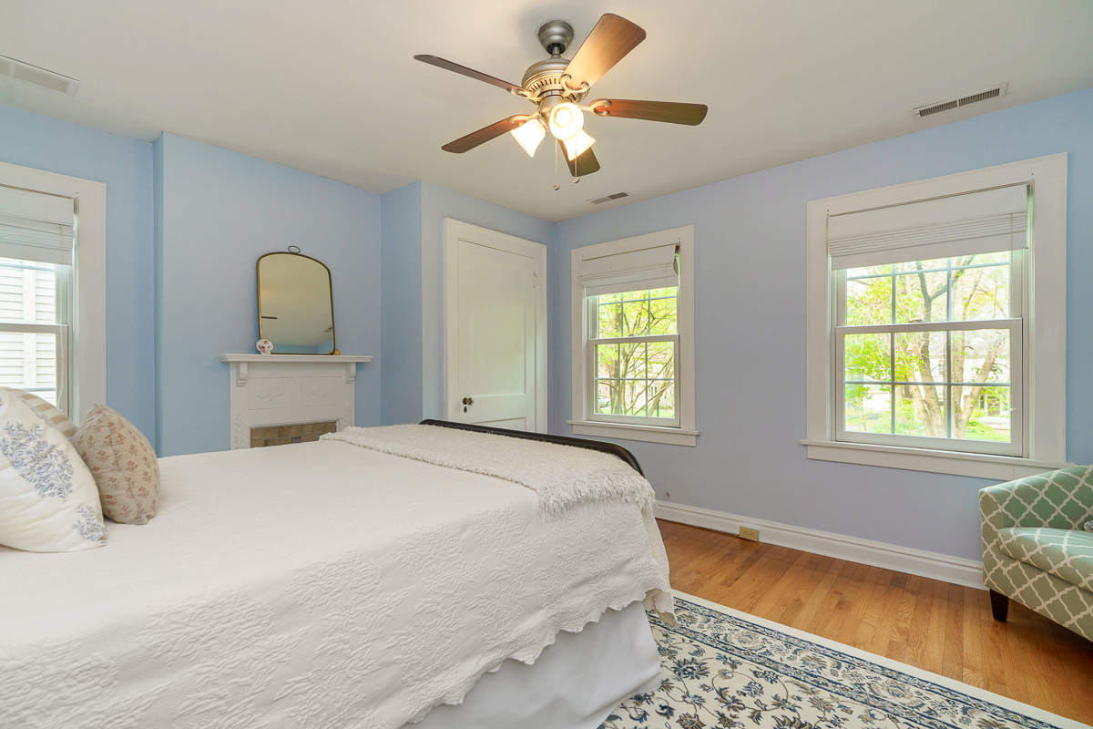 84 N Ardmore Rd-48
