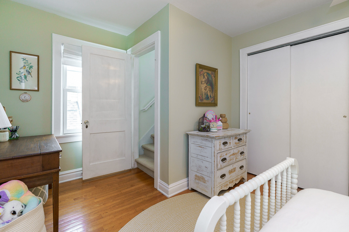 84 N Ardmore Rd-51