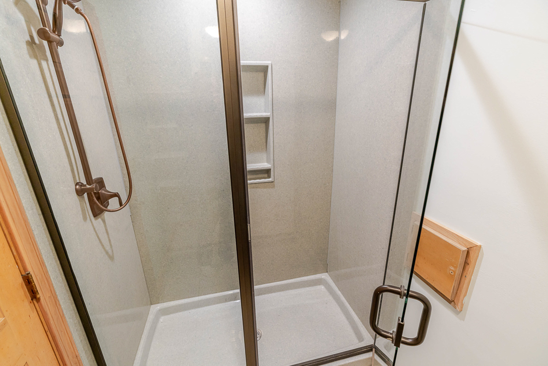 9800 Oxford Circle-41