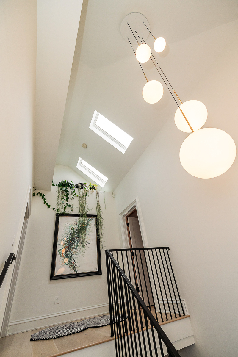 275 e Beck St-51