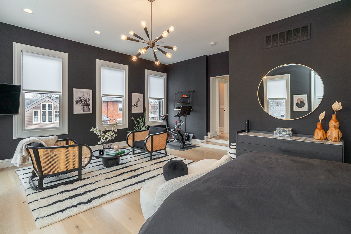 275 e Beck St-59