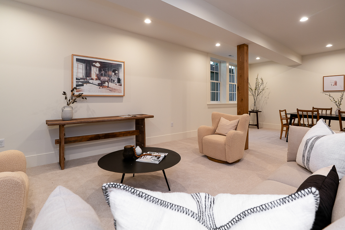 1565 Berkshire Rd.-19