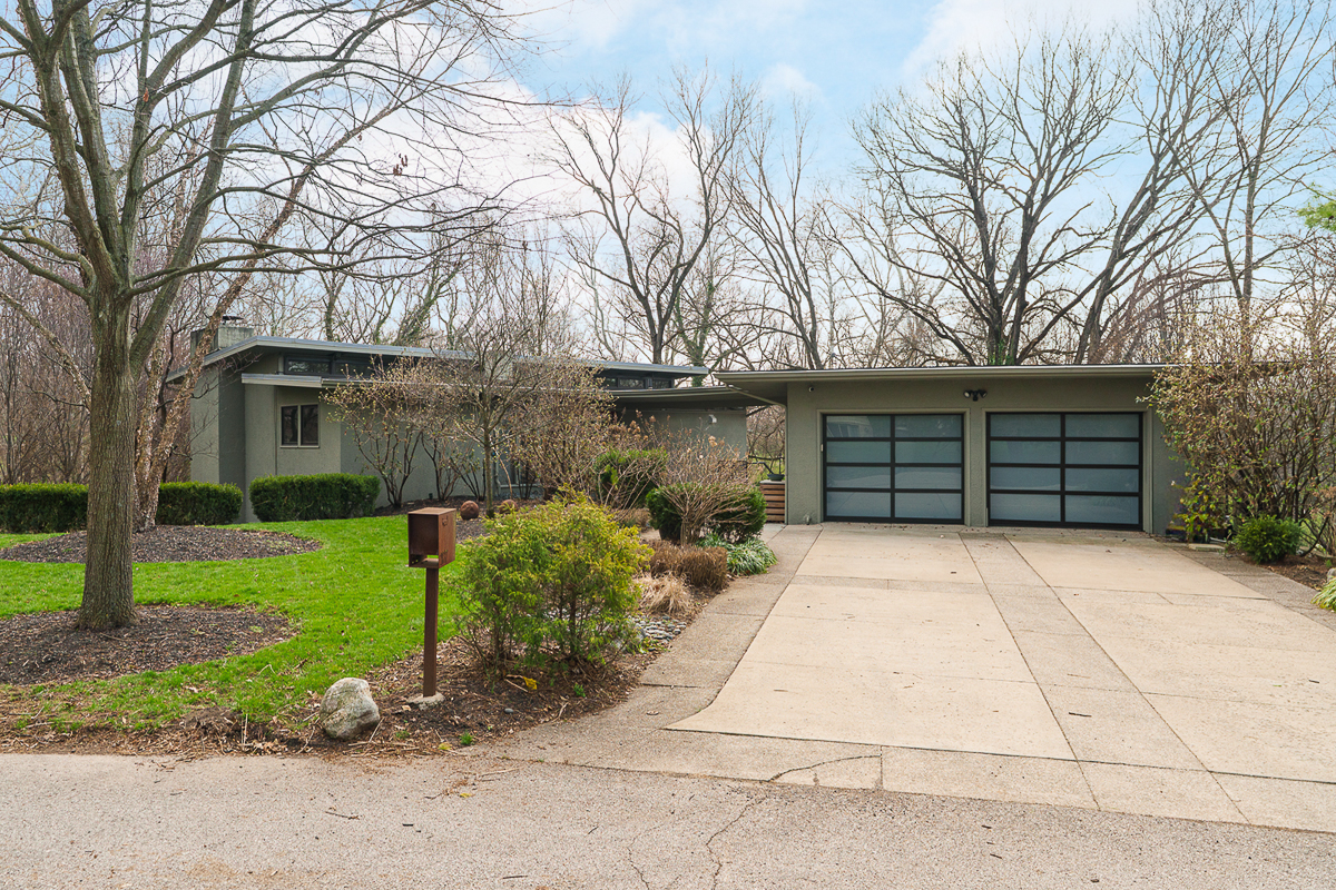 2837 Canterbury Ln EXT=-1