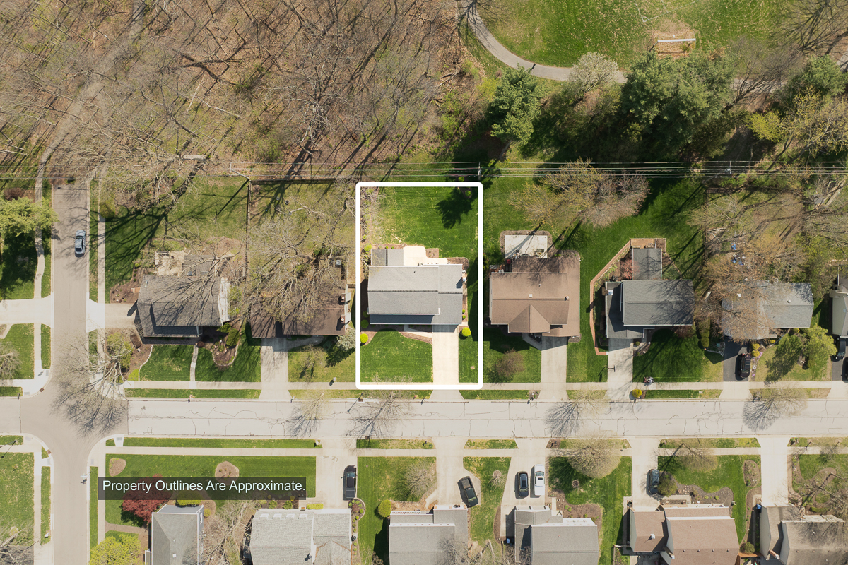 988 Danvers Ave-4