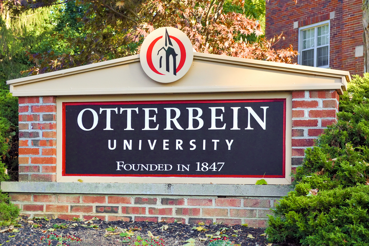988 Danvers Ave-48