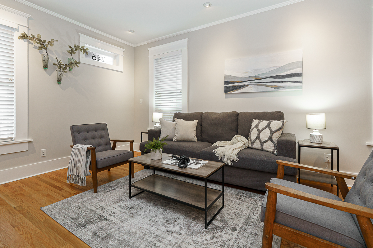 243 e Whittier St------25