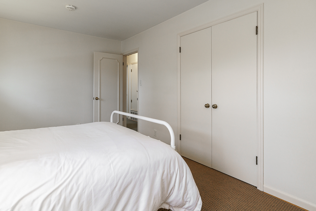 1631 Roxbury Rd F3-30