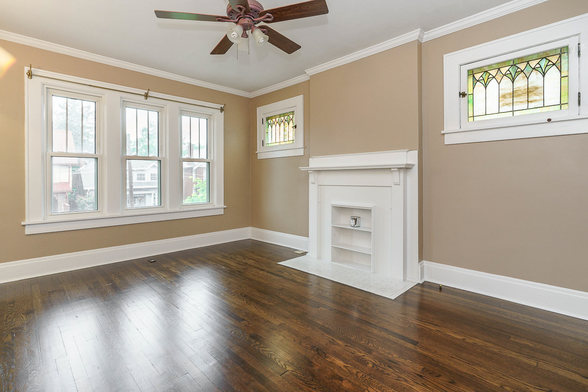 1833 Franklin Avenue-47