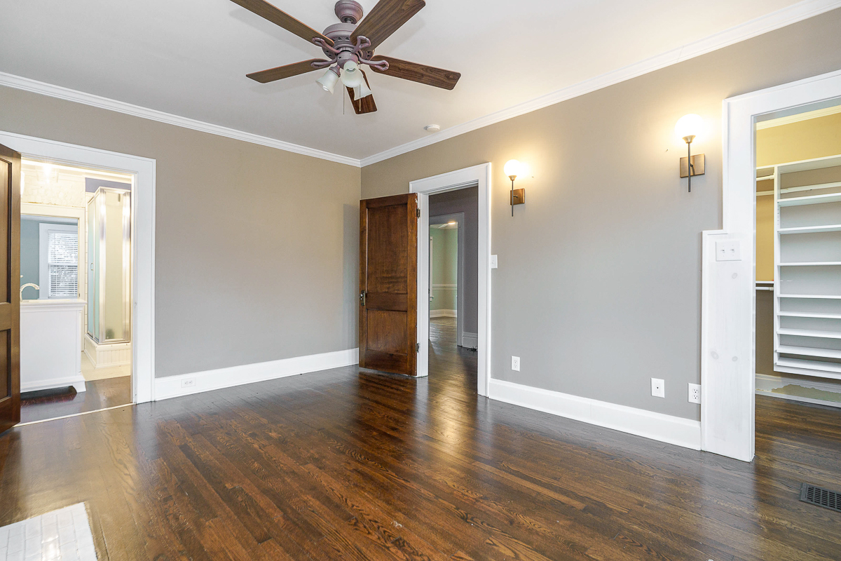 1833 Franklin Avenue-48