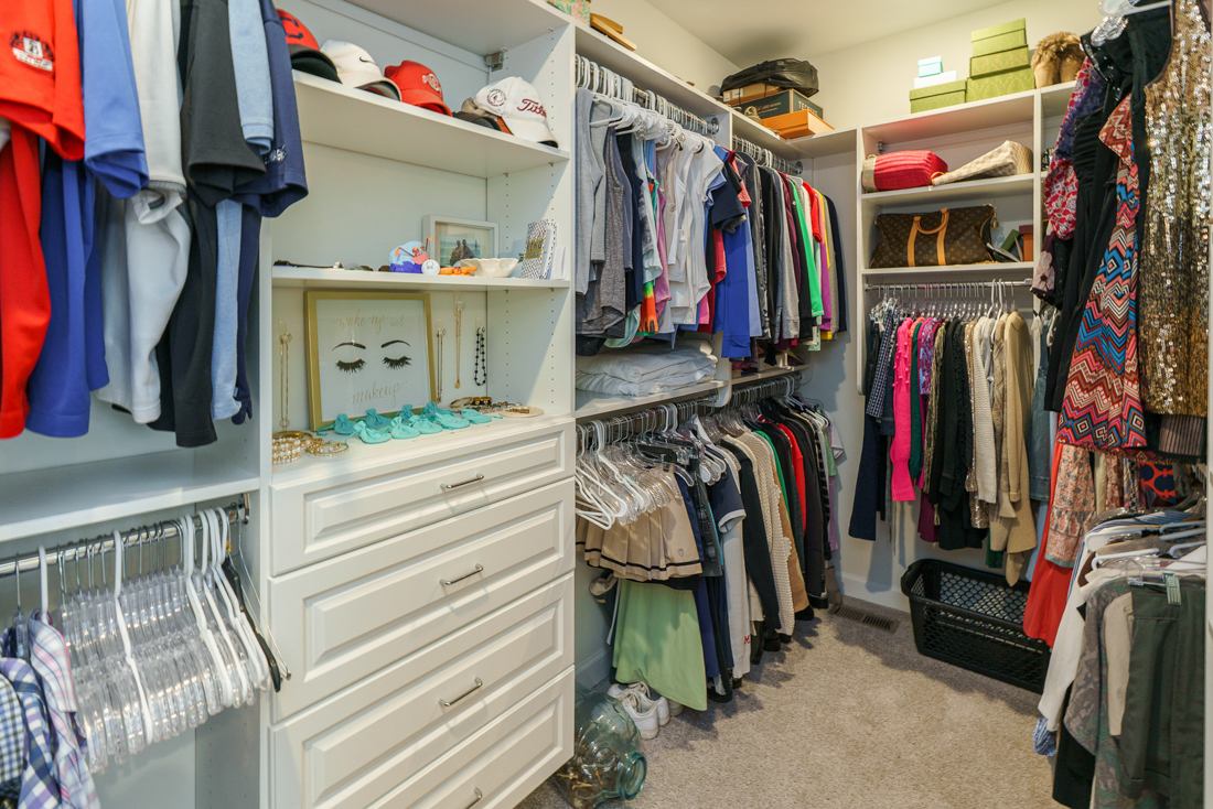 7652 Gateway Blvd --24