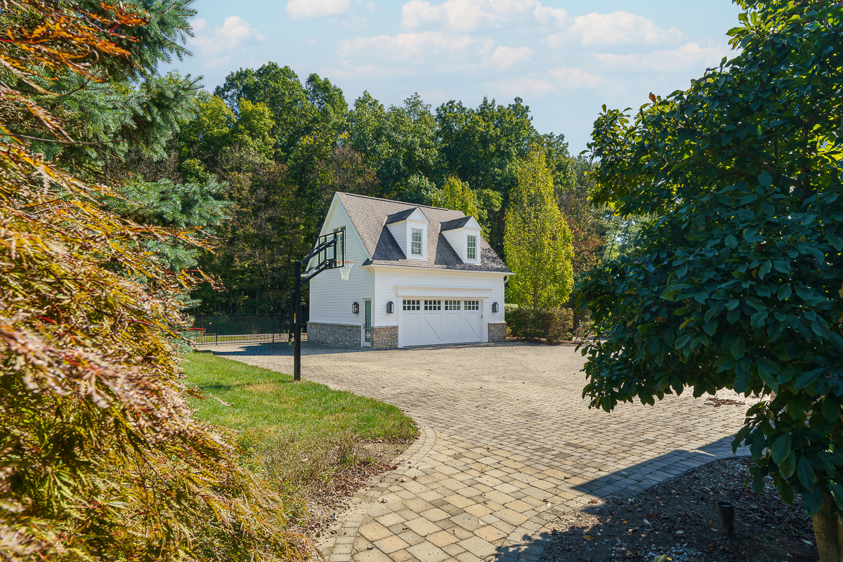 780 Home Rd Sept 2025-16