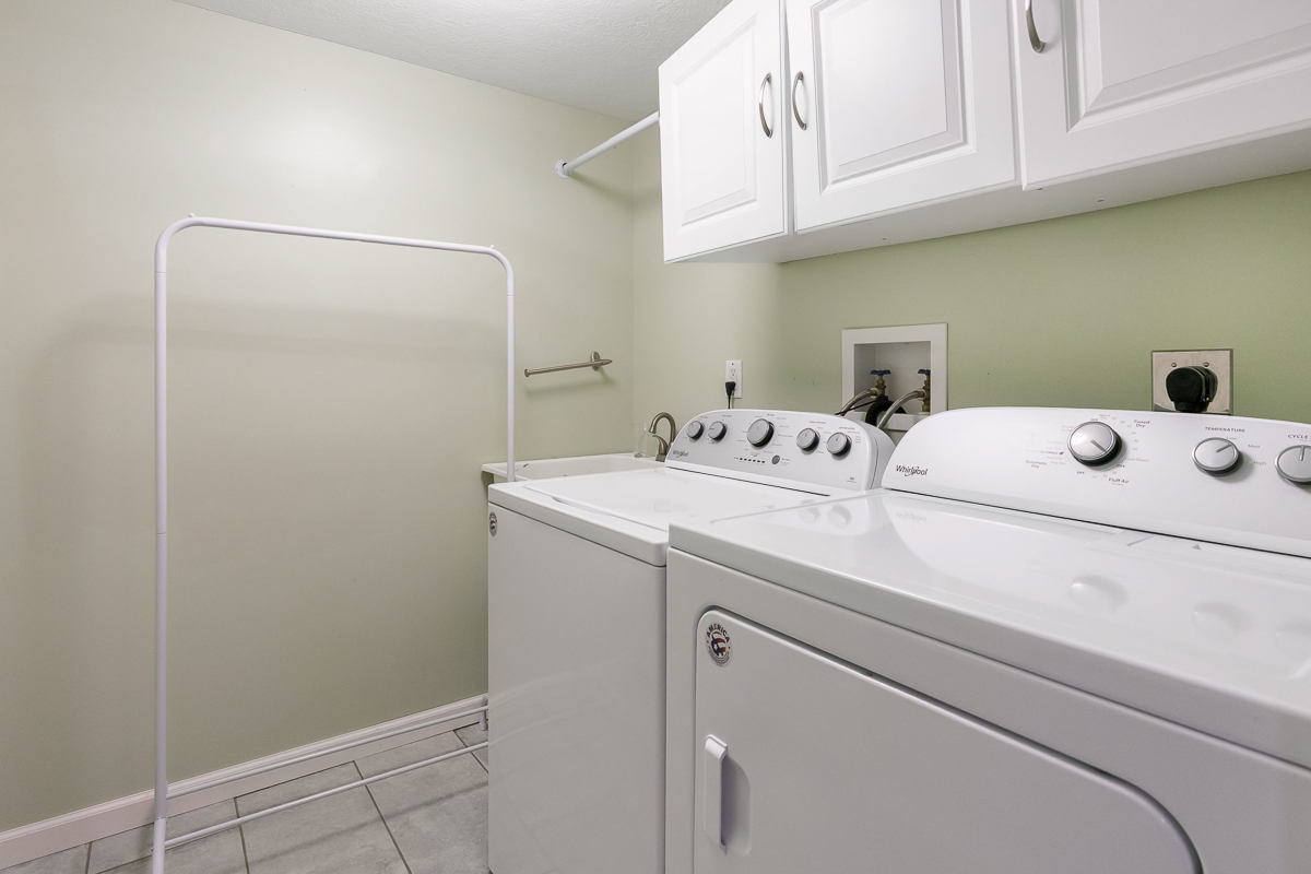 2135 JODILEE CT-18