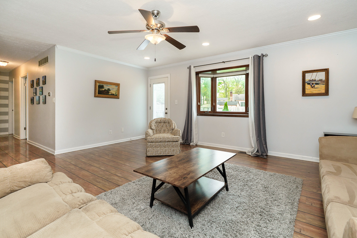 2135 JODILEE CT-20