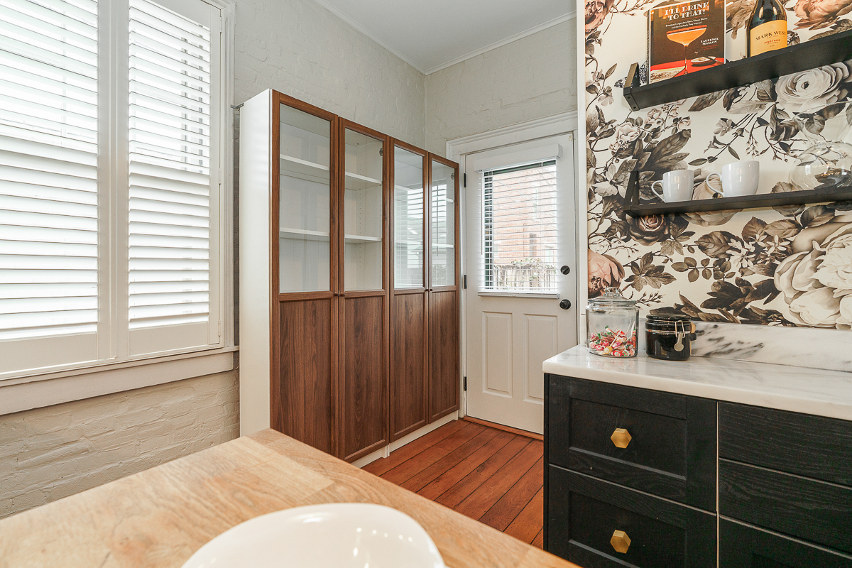 518 Mohawk St-24