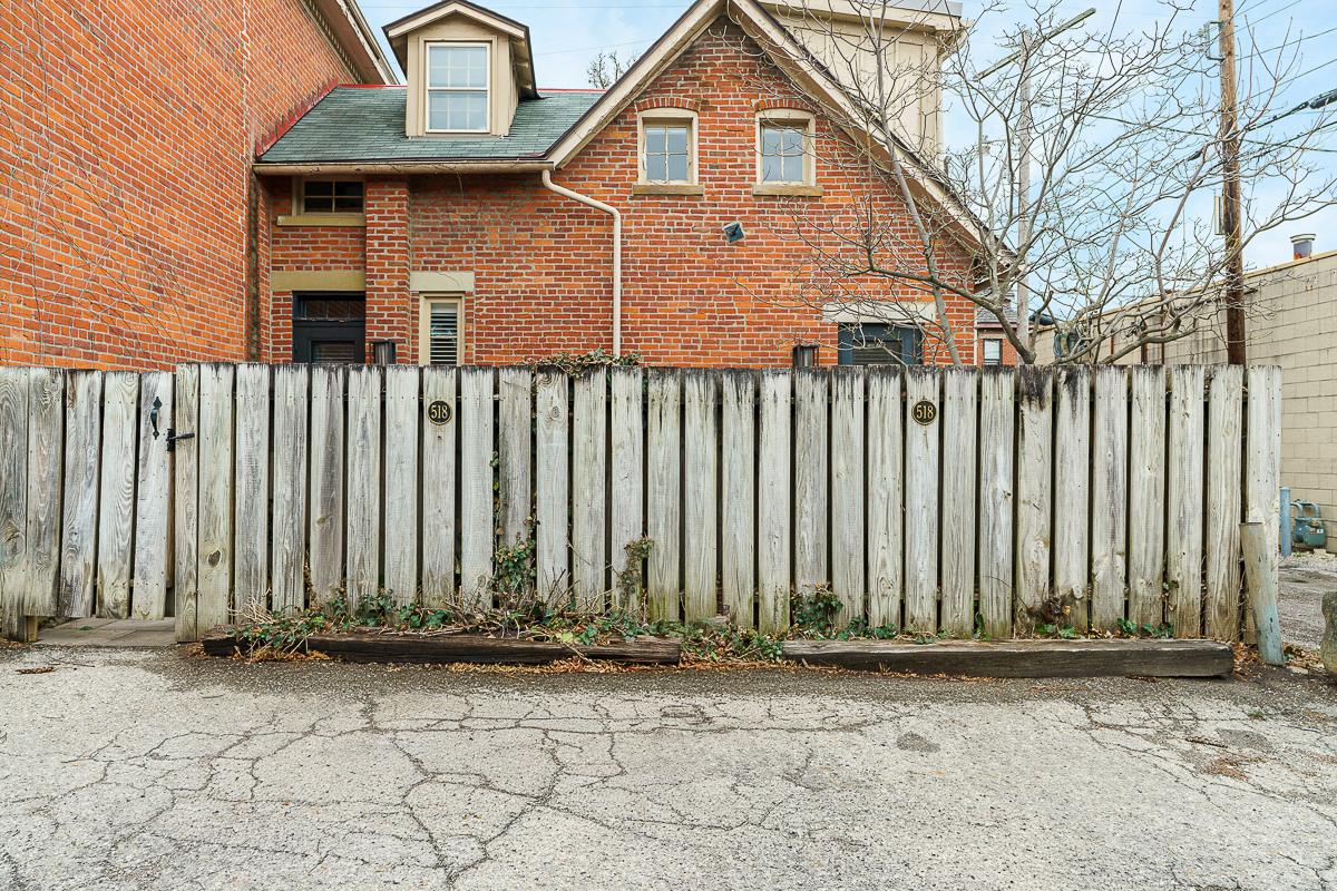 518 Mohawk St-6