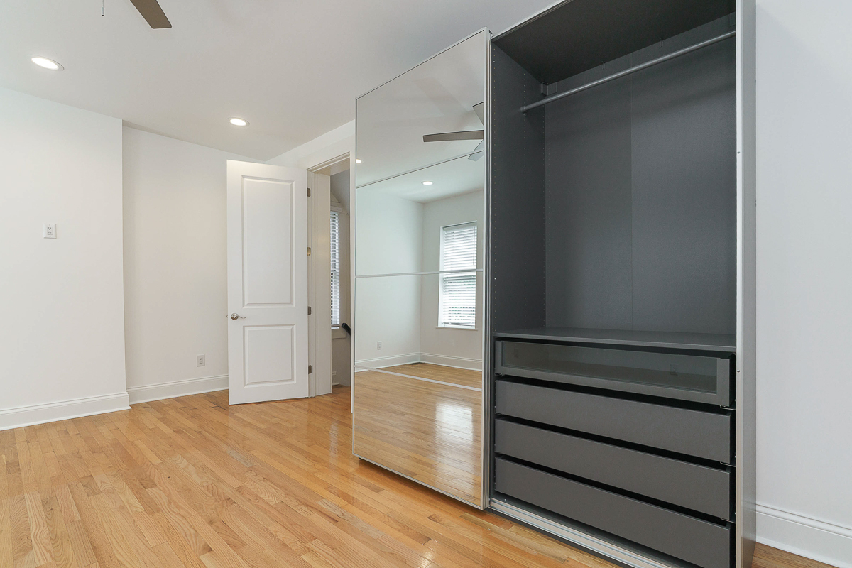 144 e Mithoff St---4