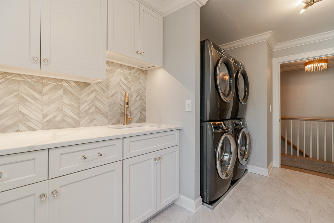 1968 N Devon Rd.-130