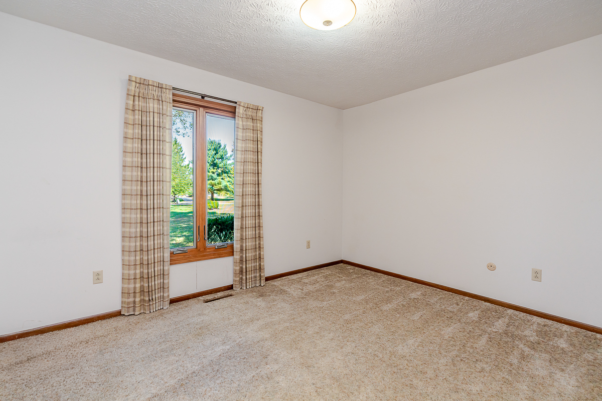 6611 Lake of woods-int-14